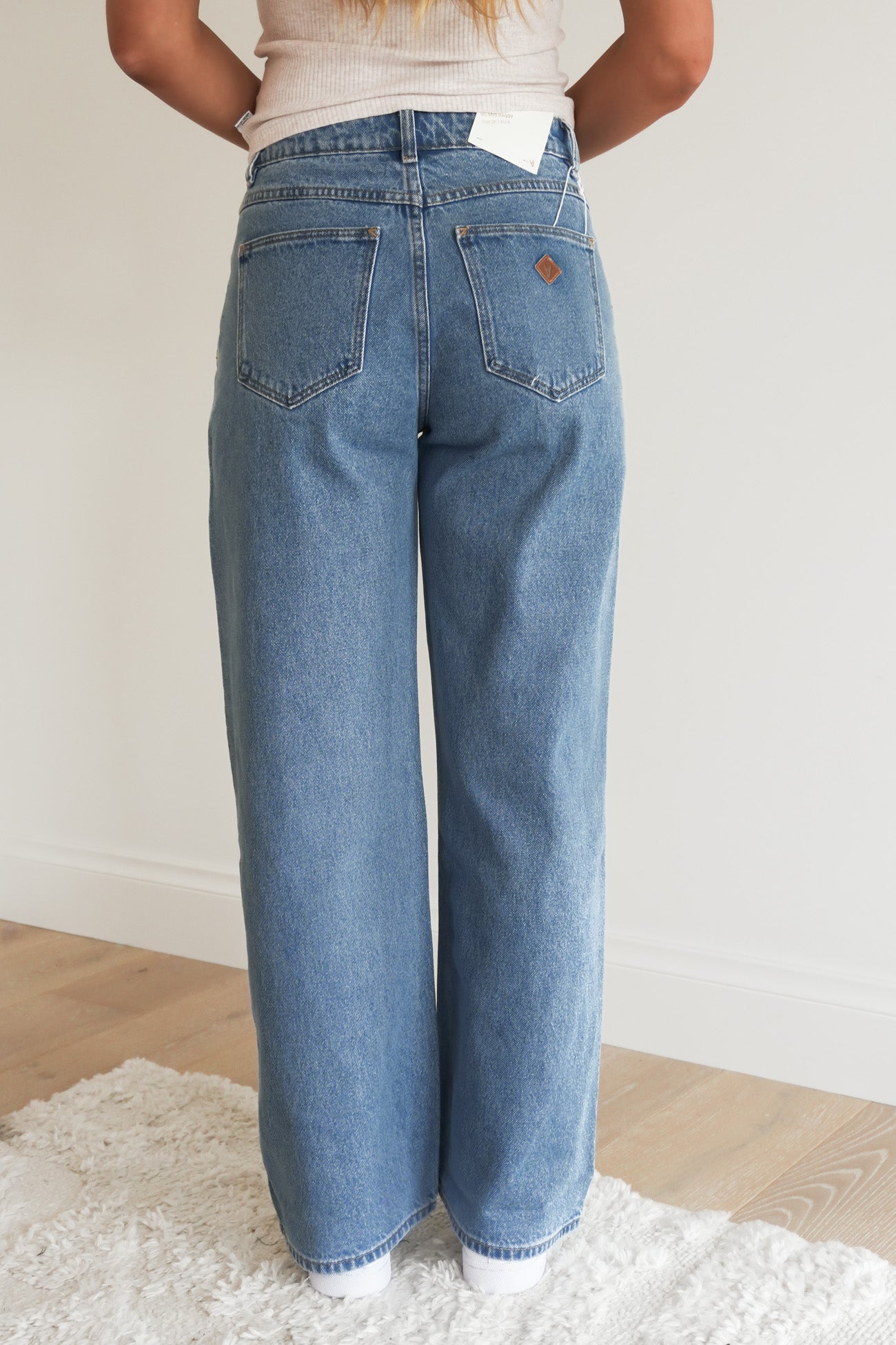 A 95 Mid Baggy Petite Jean Gigi