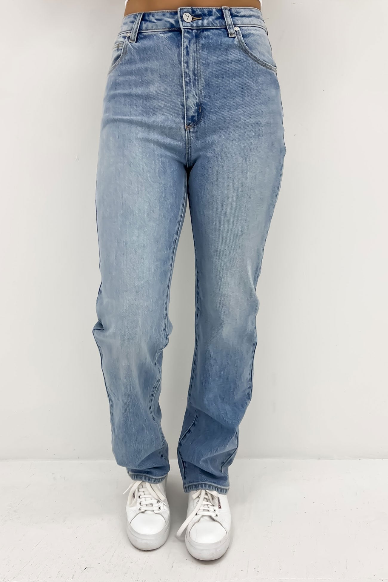 A 94 High Straight Jean