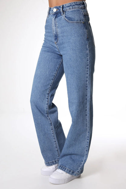 A 94 High & Wide Jean