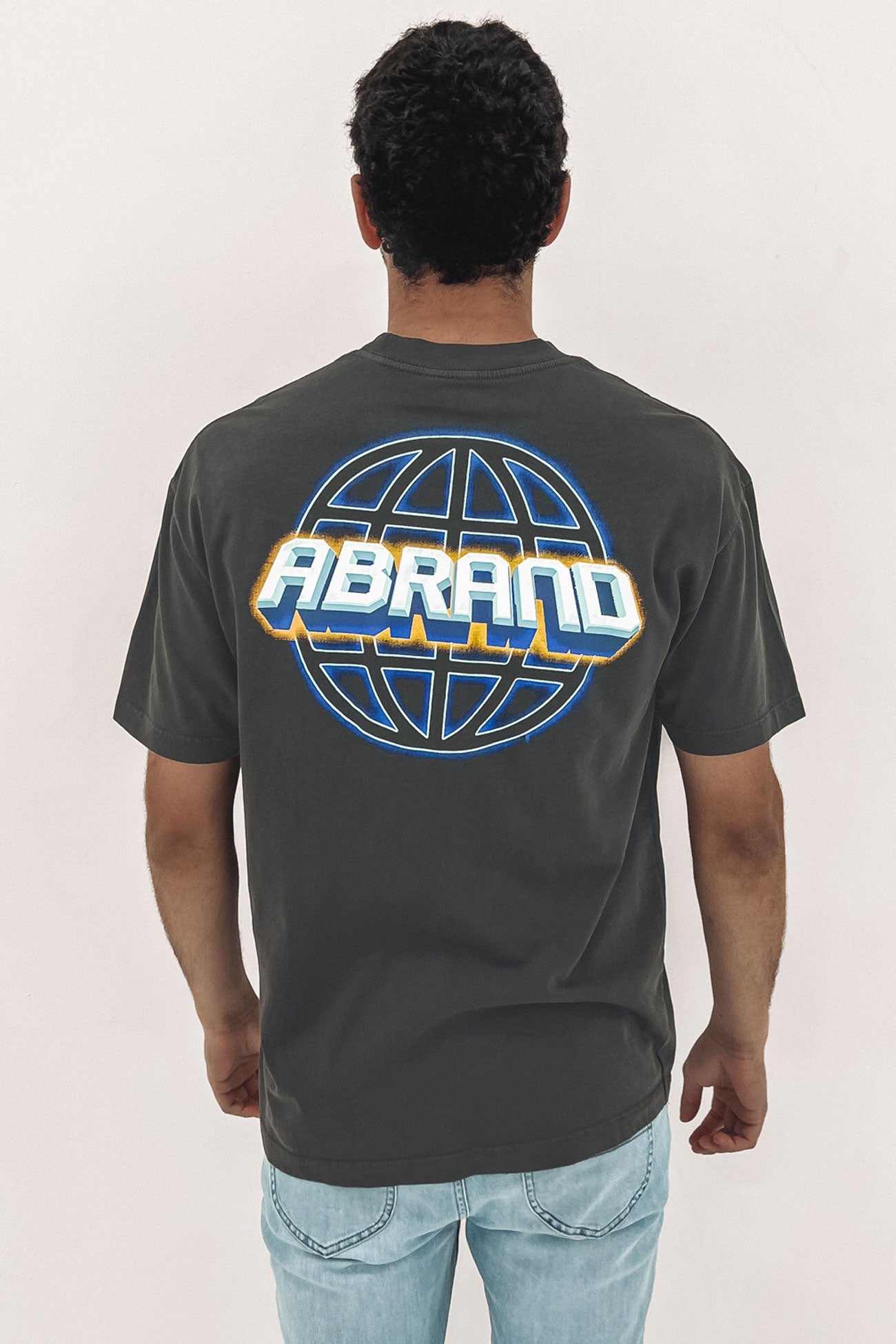 A Underground Tee Washed Black