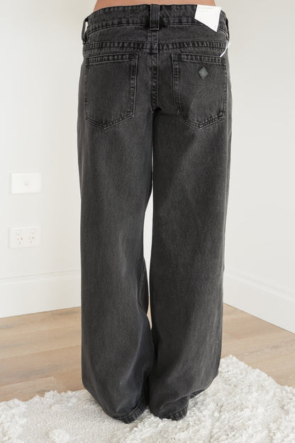 A 00 Super Low & Wide Jean Heidi Recycled