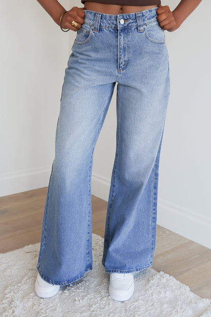 A 94 High Baggy Jean Jem