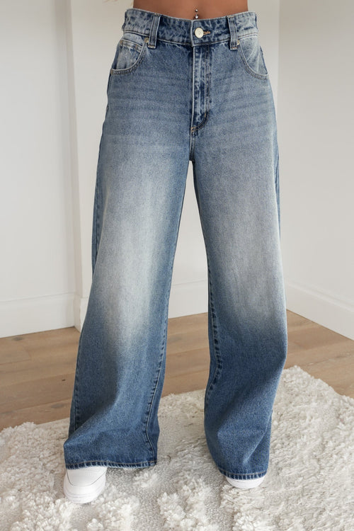 A 94 High & Baggy Jean Tamara Cinch Recycled
