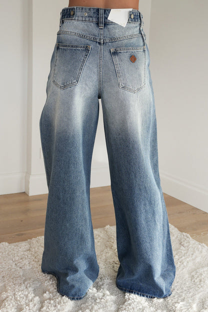 A 94 High & Baggy Jean Tamara Cinch Recycled