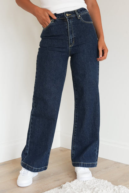 A 94 High & Wide Petite Jean Tara
