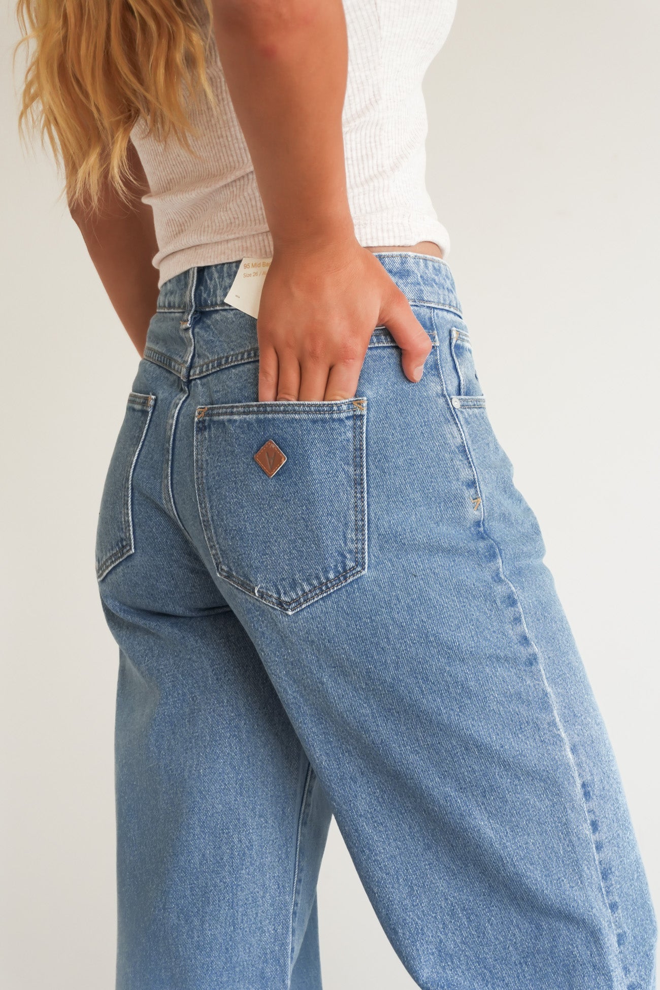 A 95 Mid Baggy Petite Jean Gigi