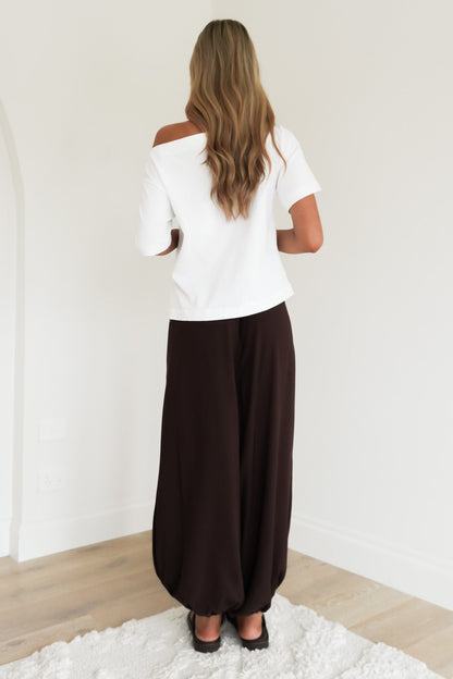 Aila Balloon Pant Chocolate