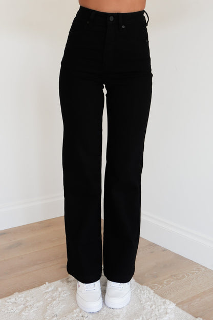 A 94 High & Wide Jean