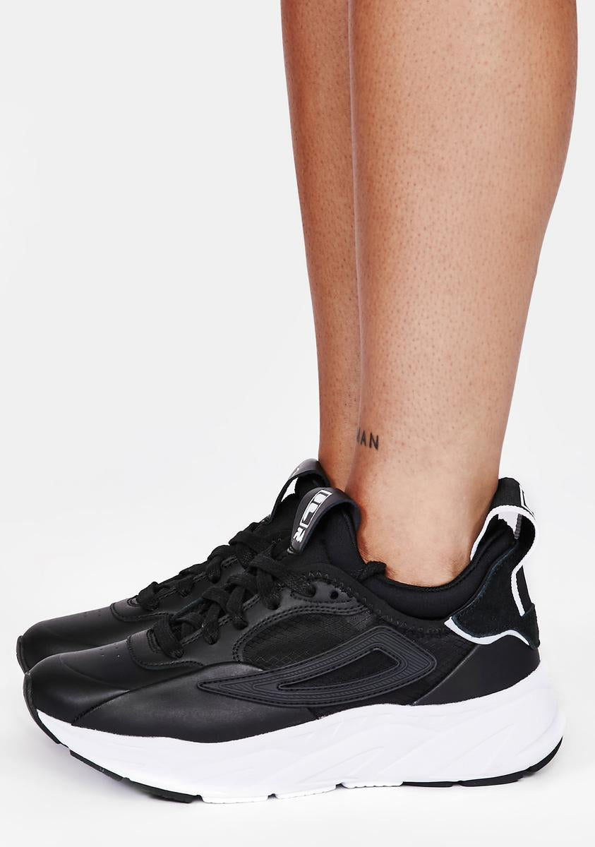 Amore Women's Sneakers
