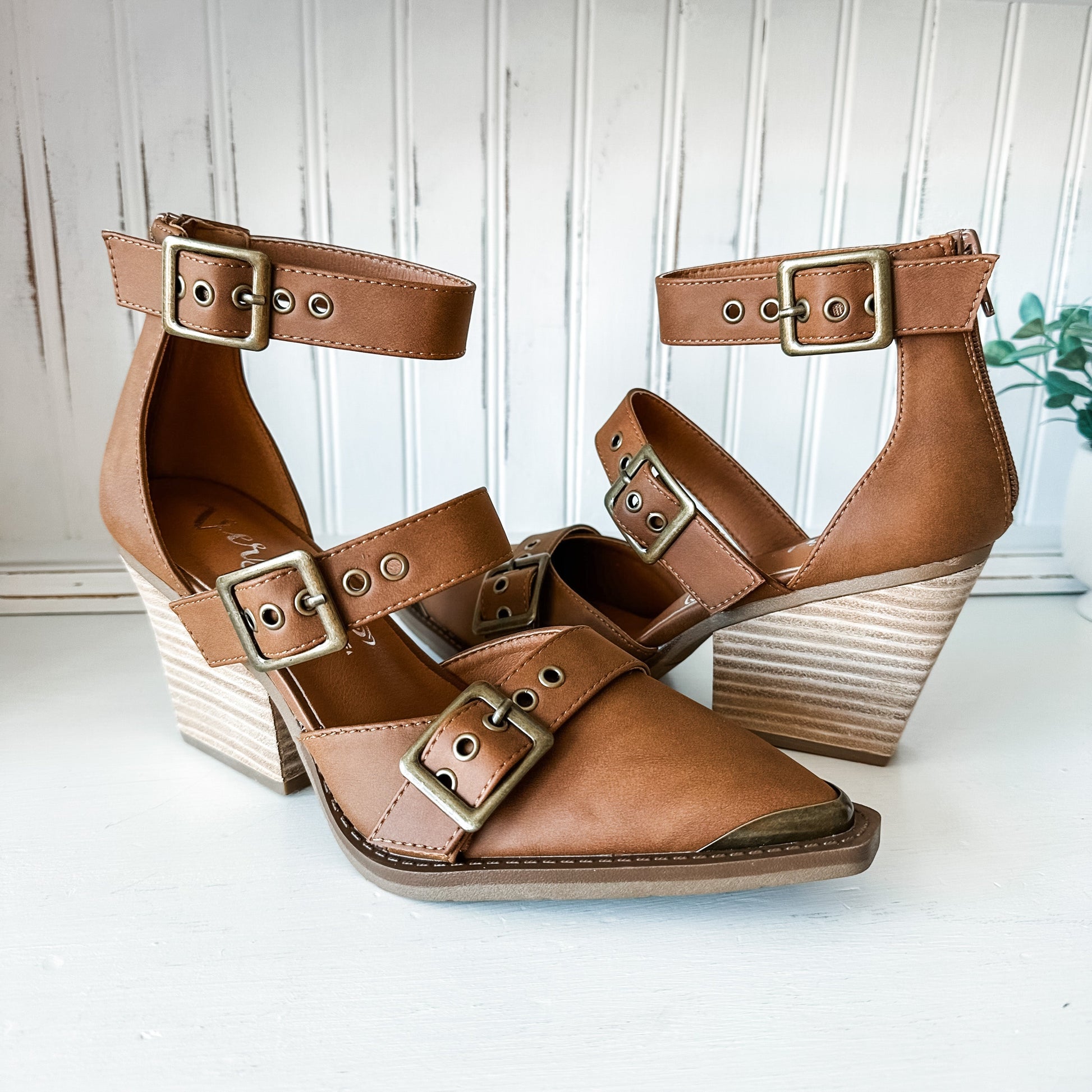 Irina Heels - Tan